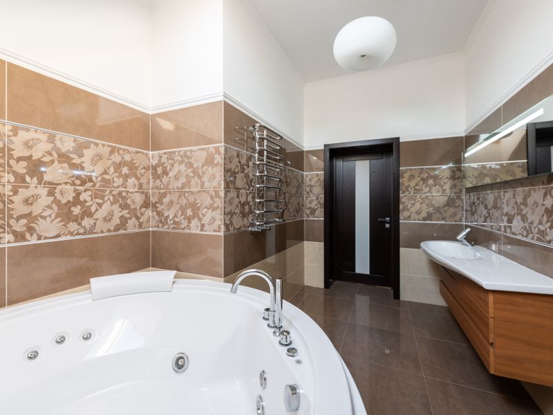 Bathroom and kitchen leak repair and sealing work
